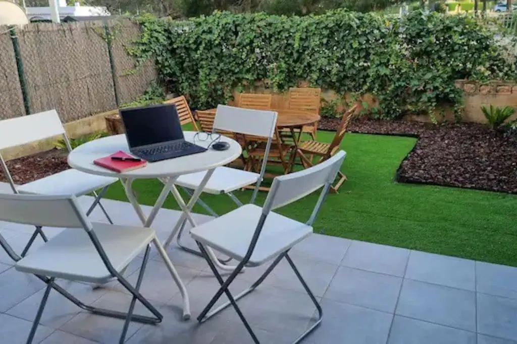 Apartamento En Calafat Con Jardin location